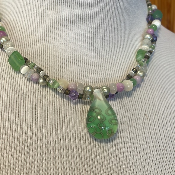 Tear drop pendant necklace - Picture 2 of 6